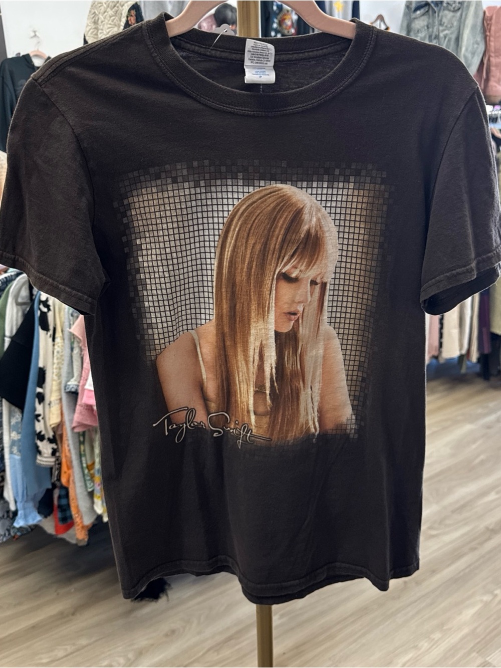 Vintage Taylor Swift 2010 Speak Now Tour Shirt Brown Concert Graphic
